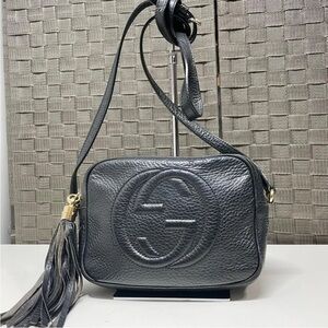 Gucci Black Pebbled Leather Crossbody Bag